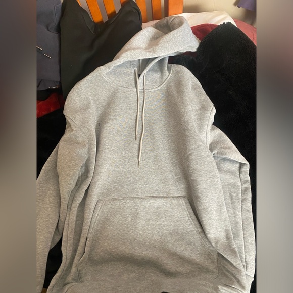 Sweater - Picture 2 of 2